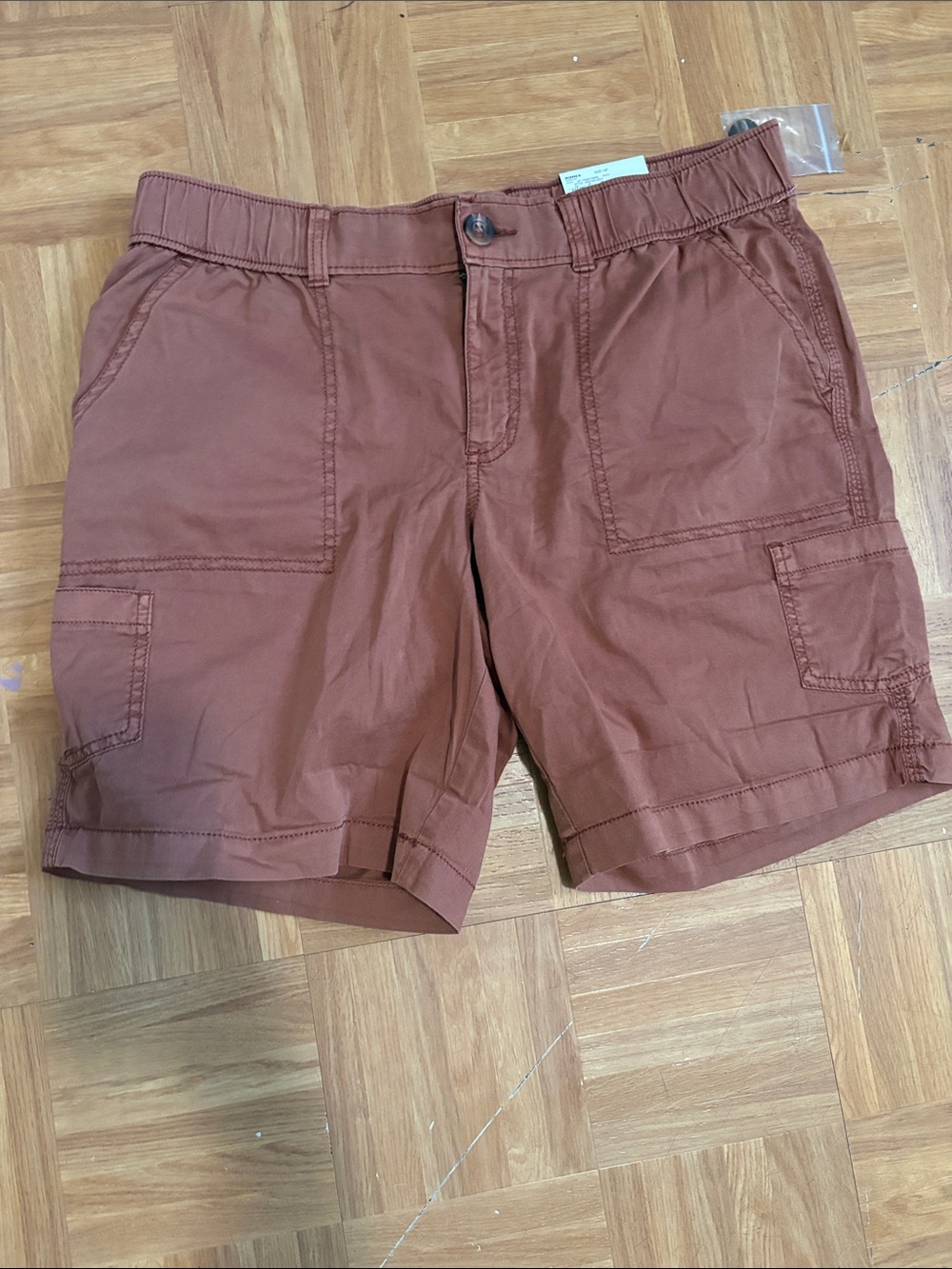 Sonoma Cargo Shorts in Rust